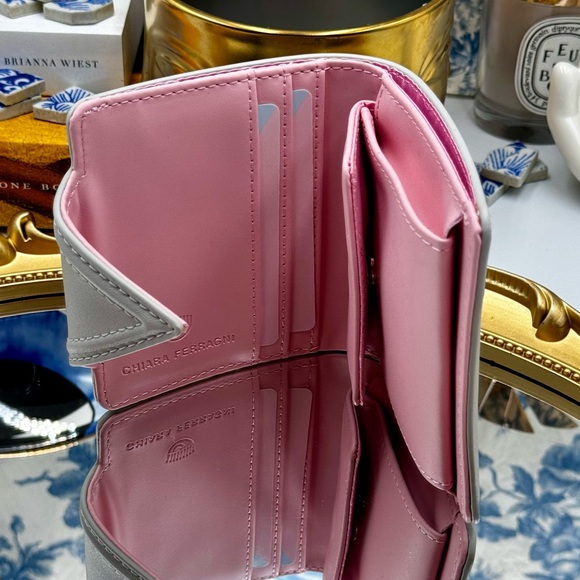 🆕 CHIARA FERRAGNI 🧿 BNIB Range A Eyelike Bifold Wallet, Grey - Picture 11 of 16